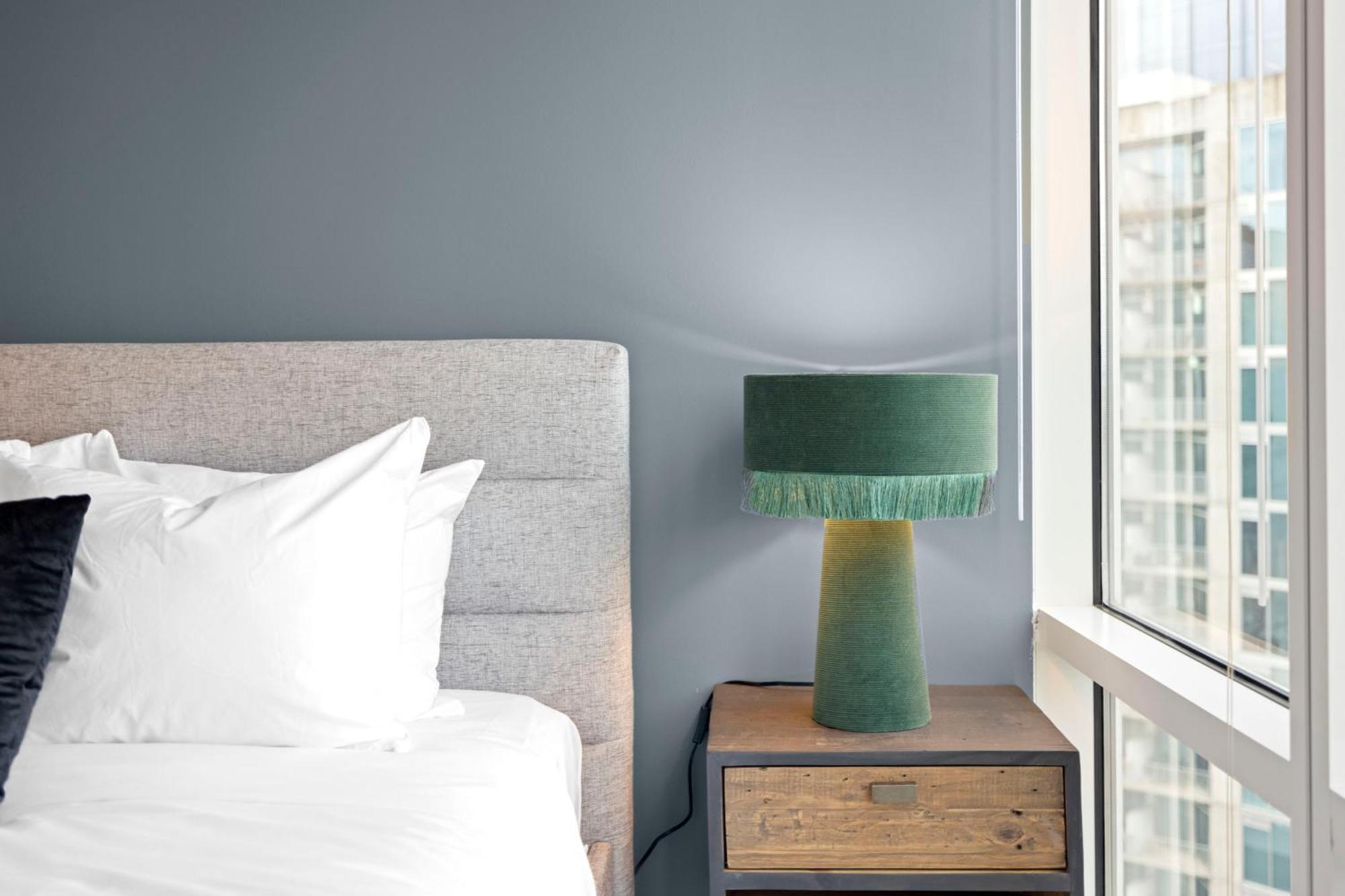 Placemakr Premier SoBro Nashville Exterior foto A table lamp