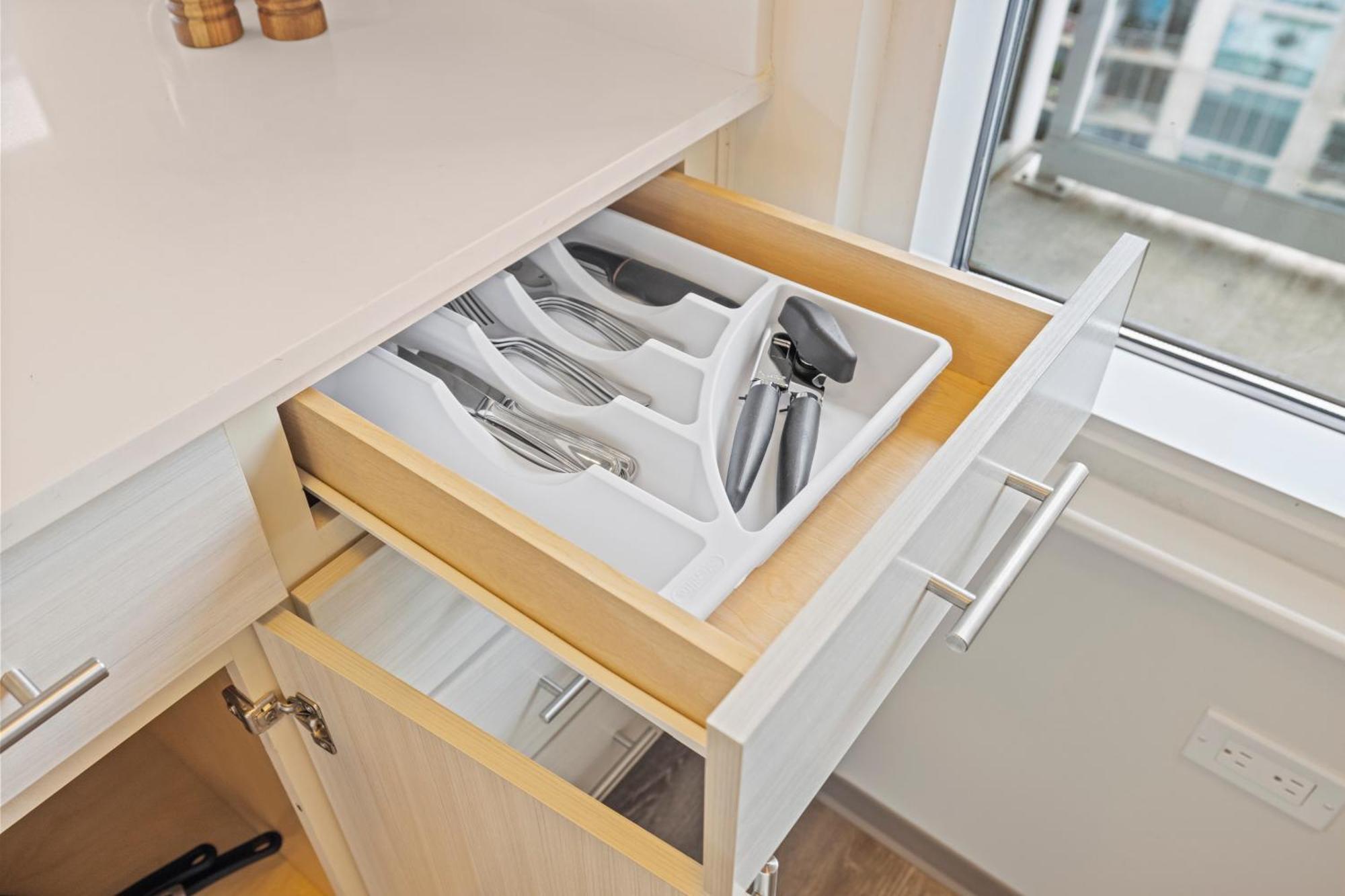 Placemakr Premier SoBro Nashville Exterior foto A cutlery drawer